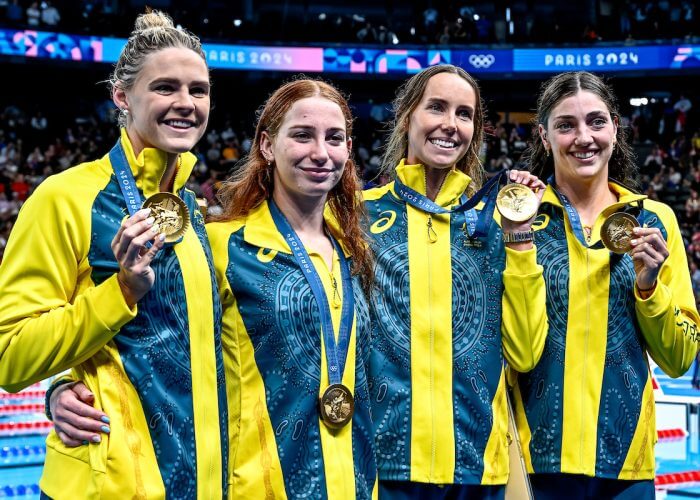Australia 400 freestyle relay - Shayna Jack, Mollie O'Callaghan, Emma McKeon, Meg Harris.